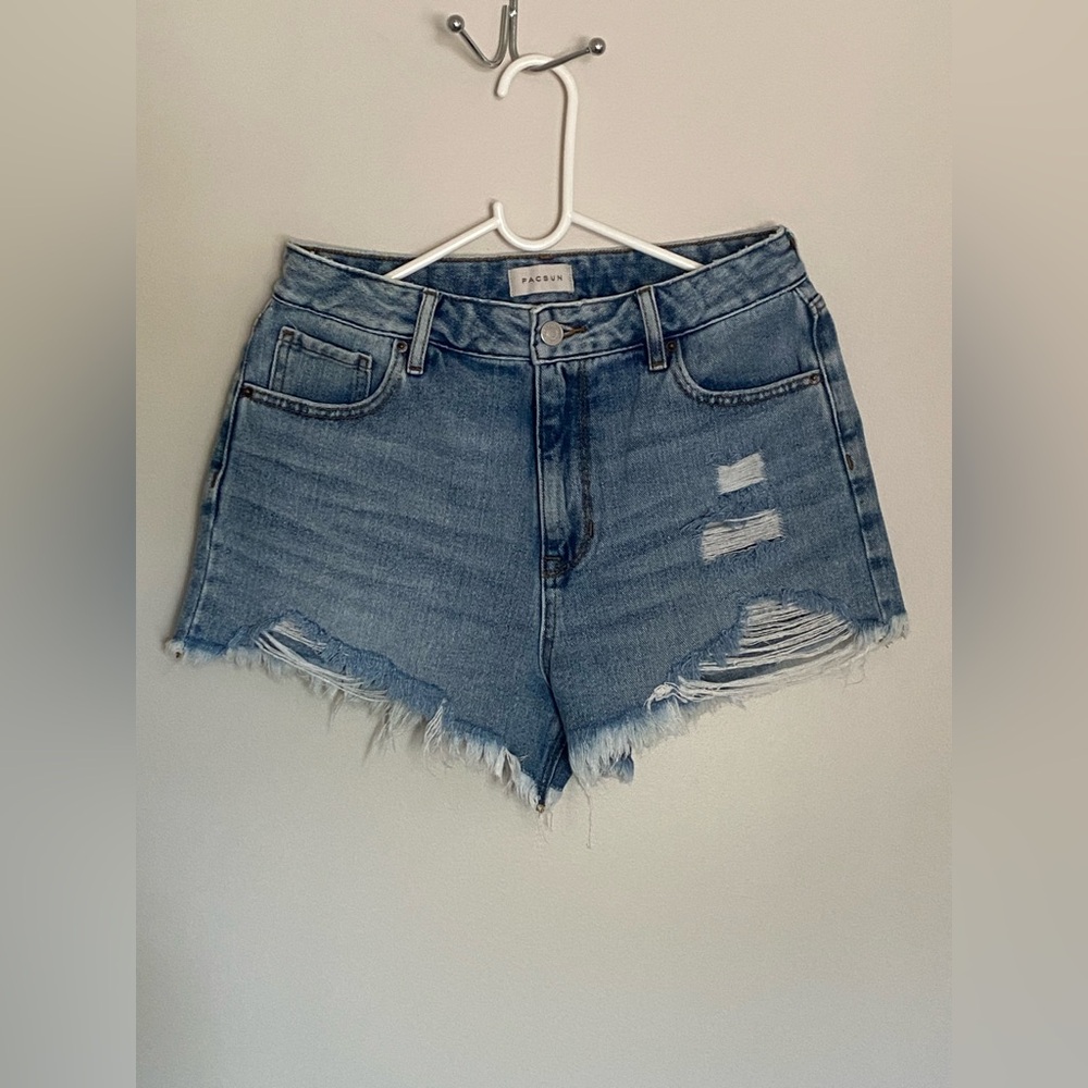PacSun Distressed‎ Blue Jean Shorts 100 cotton women size28